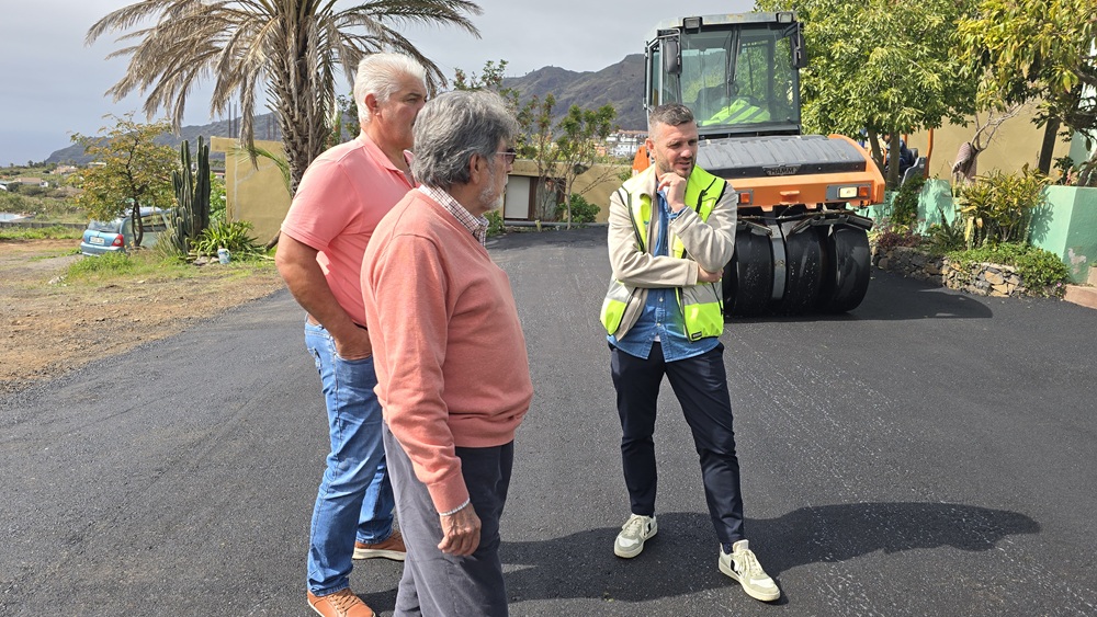 El Paso prosigue en su plan de asfaltado con nuevas actuaciones en Bejenagua, Bergoyo, Camino Nuevo y Pepe Jiménez