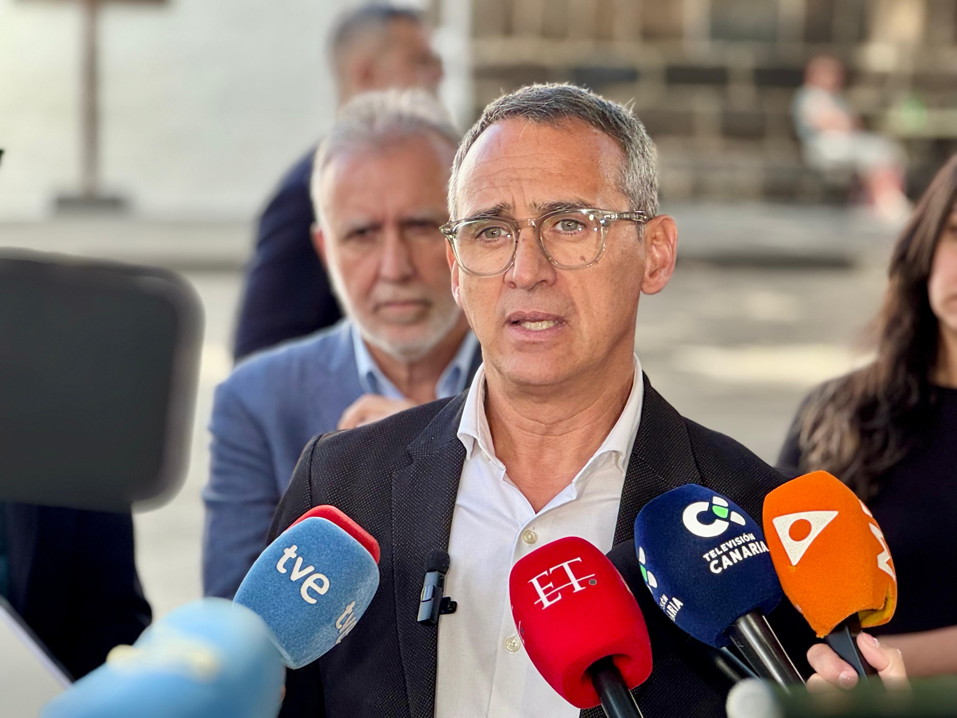 Javier Llamas valora la visita del ministro Torres a Los Llanos: “Necesitamos que el Estado no nos abandone”