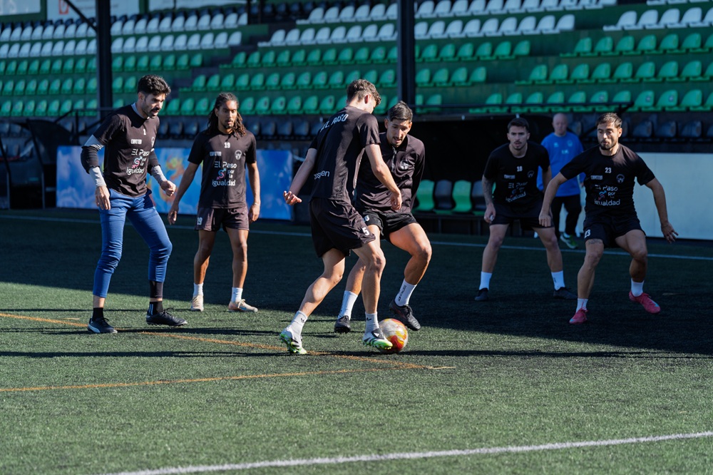 El Atlético Paso visita al San Miguel para un encuentro "muy competitivo" en la jornada 22