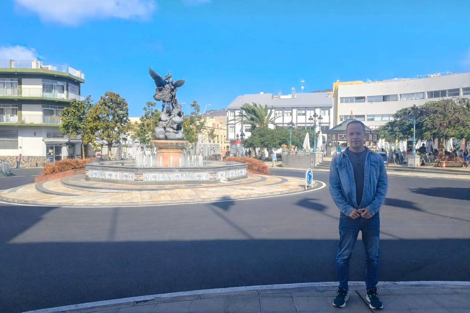 El concejal de Cultura de Tazacorte, Yordan Martín, denuncia el "desamparo económico" del Cabildo con las fiestas de San Miguel, patrón insular