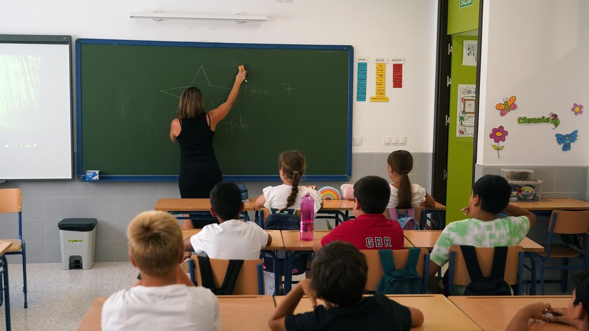 Educación establece medidas para la actividad lectiva del jueves y viernes en Canarias ante la situación metereológica