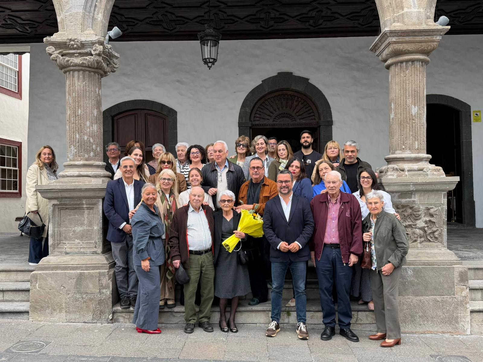 Santa Cruz de La Palma reconoce la trayectoria solidaria de Rosa María Jaubert Lorenzo