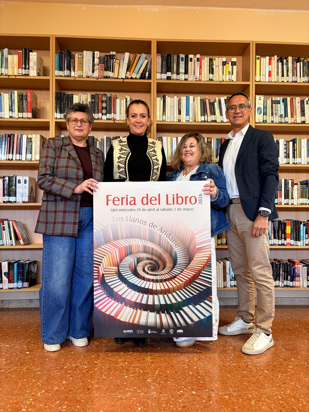 El Ayuntamiento de Los Llanos de Aridane da protagonismo al arte y la lectura en la Feria del Libro 2026
