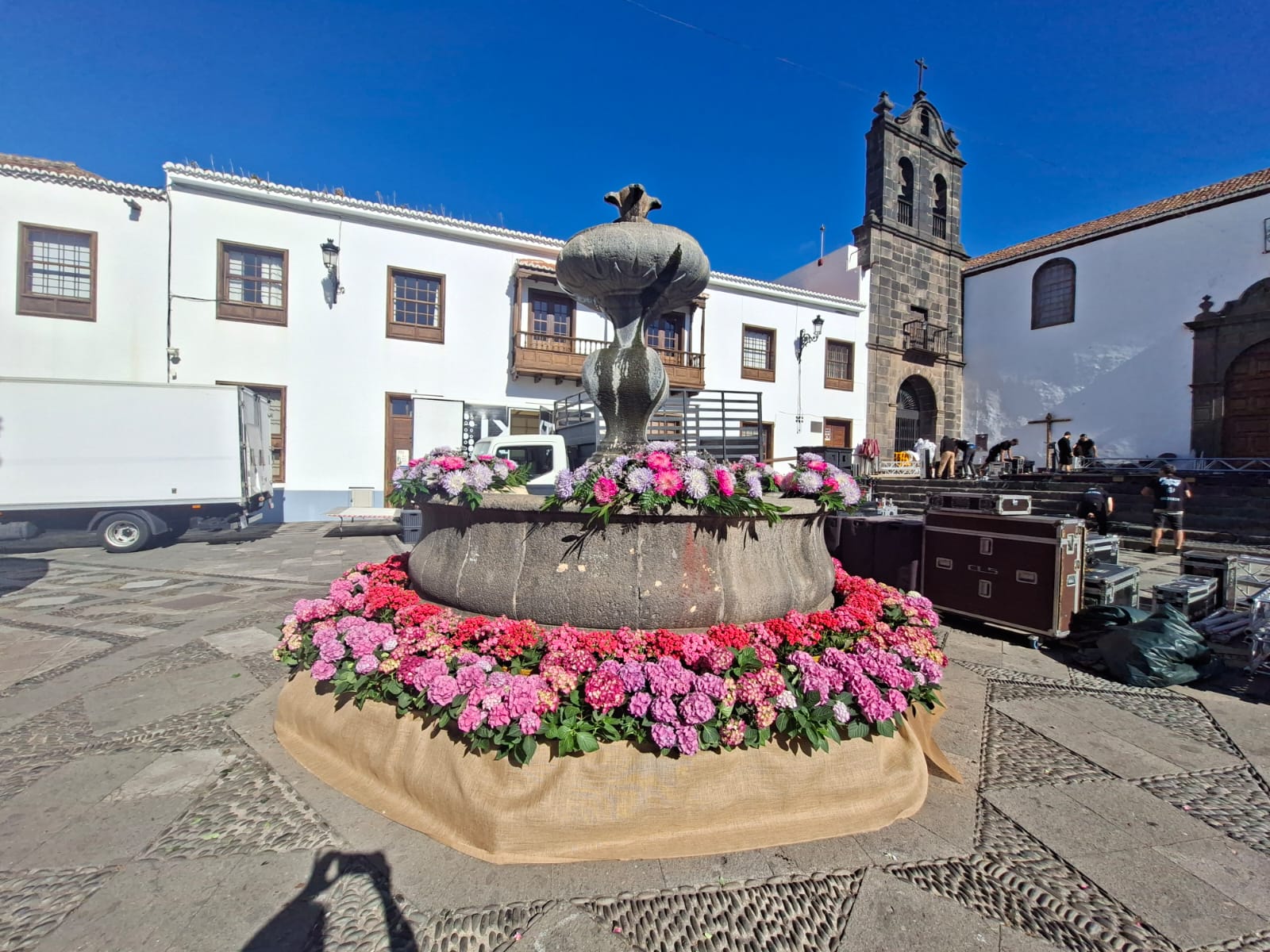 Santa Cruz de La Palma florece en mayo con Civitatem Decorare, un homenaje artístico a su historia y tradición