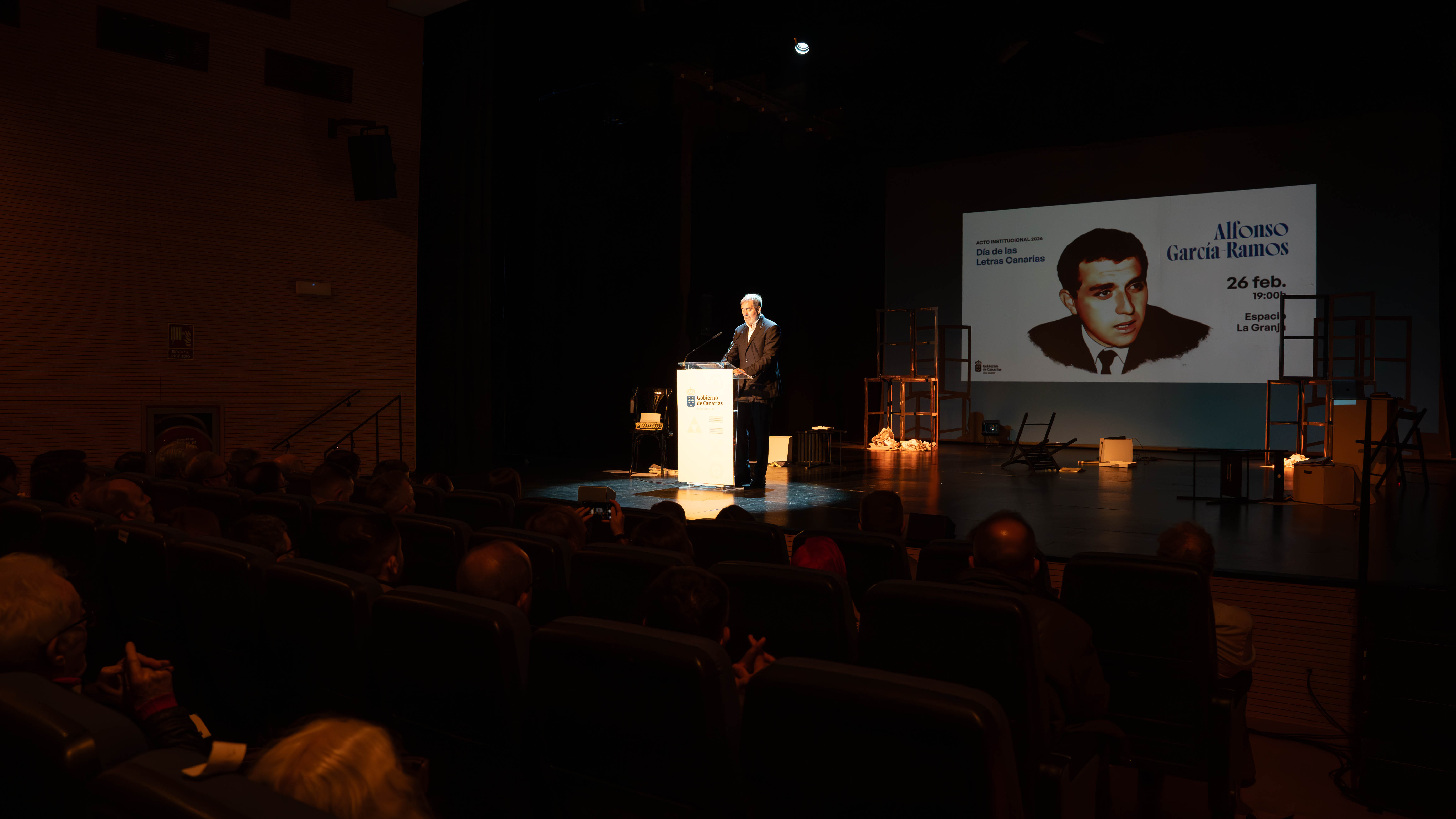Últimos días para elegir protagonistas para Día de las Letras Canarias y el Día de las Escritoras