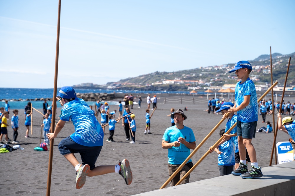 La III Semana Canaria de Juegos y Deportes Tradicionales arranca en Santa Cruz de La Palma con 450 escolares