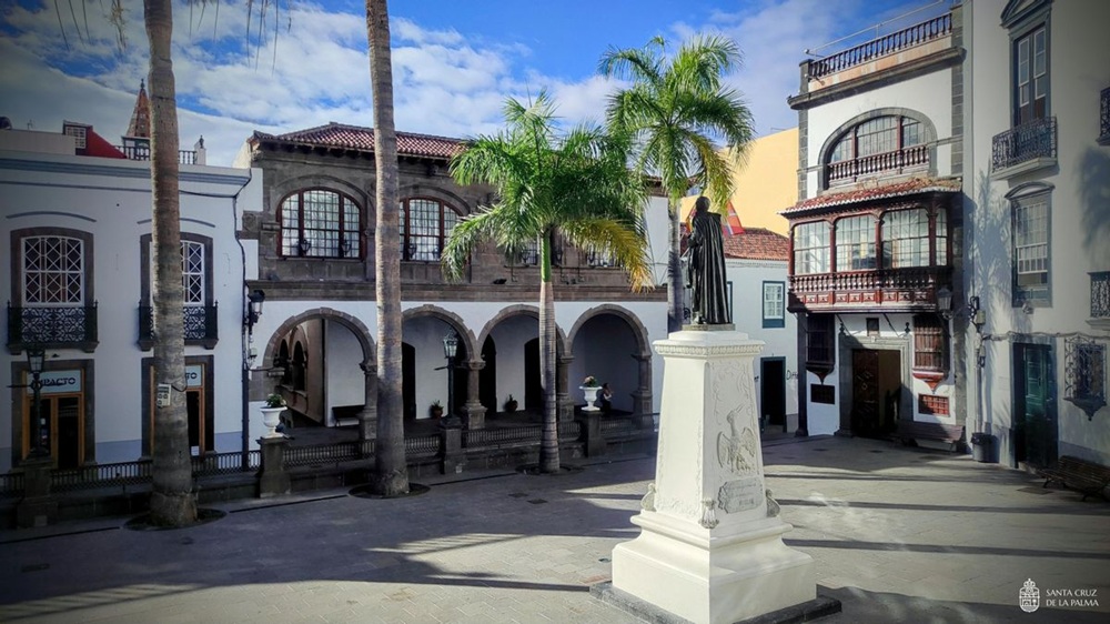 Santa Cruz de La Palma.jpg