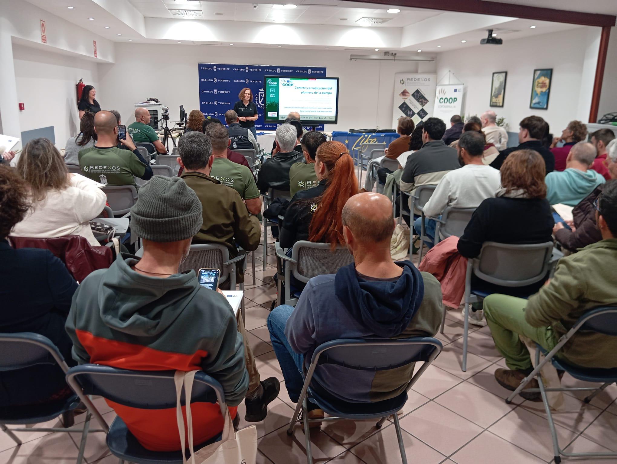 060226. NP. RedEXOS y el Cabildo de Tenerife organizan un seminario internacional para reforzar el control del plumacho invasor